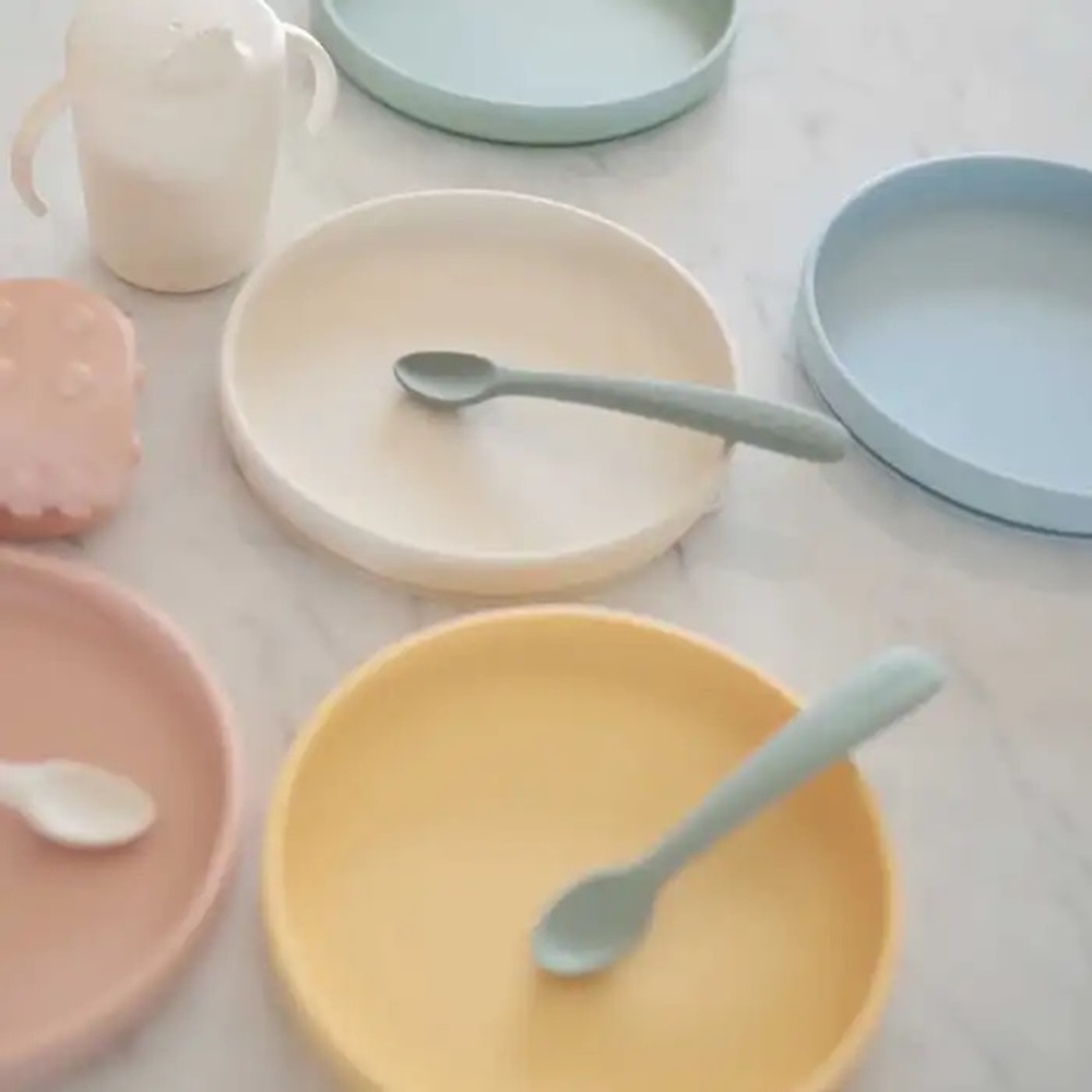 Mushie Classic Silicone Suction Plate